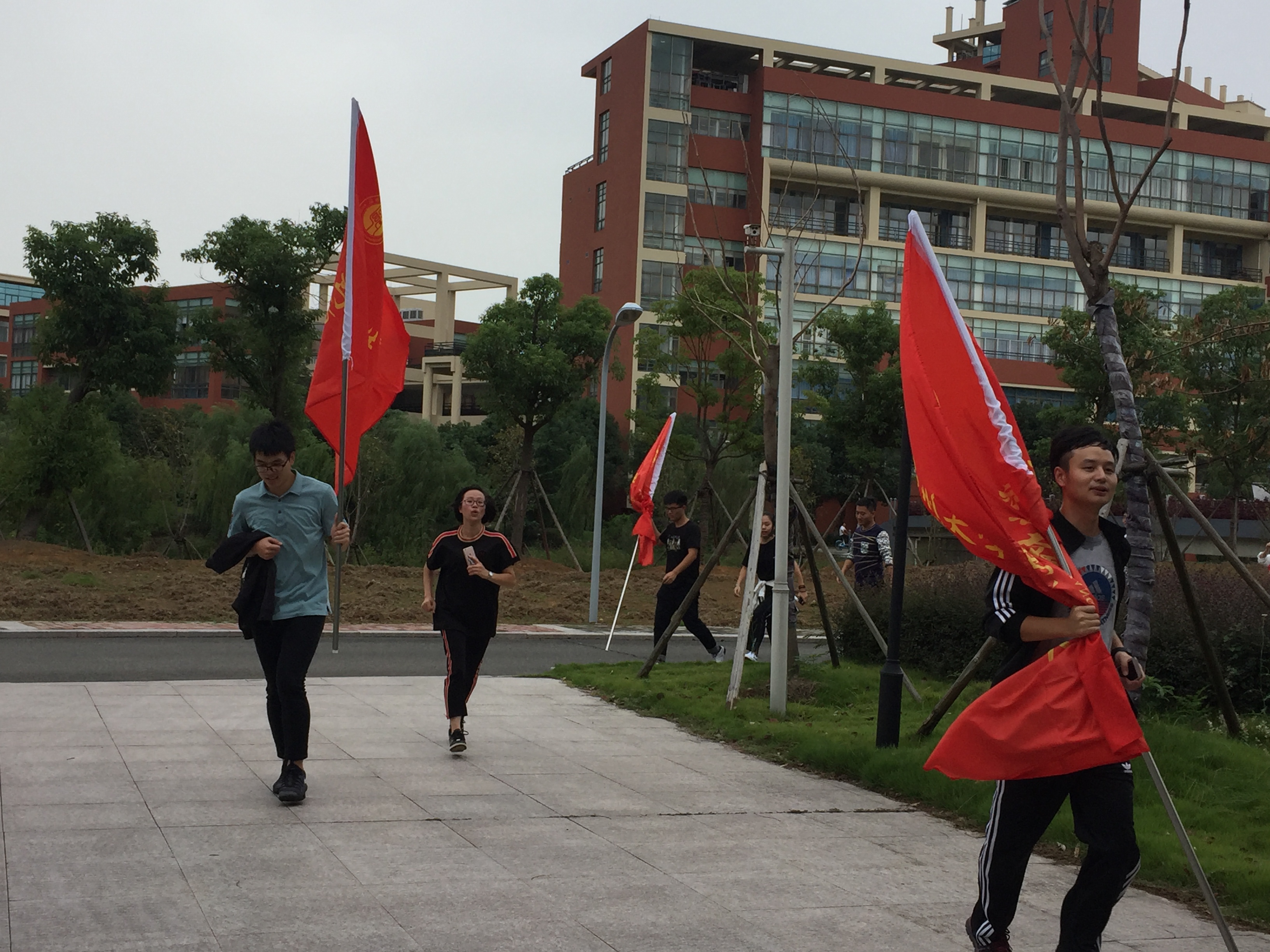 微信图片_20171017084848.jpg