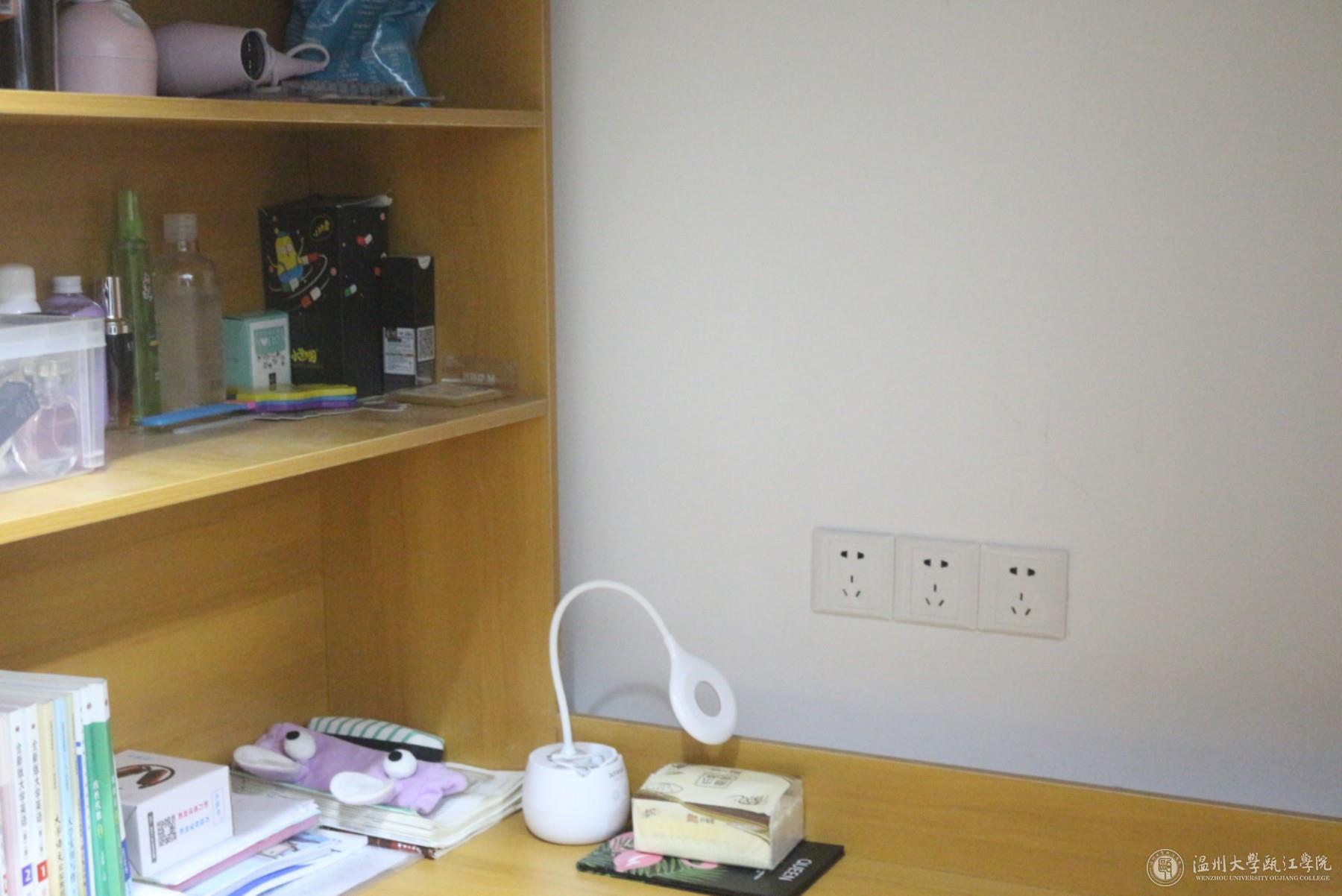 学生寝室3.jpg