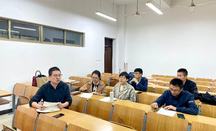评课.jpg