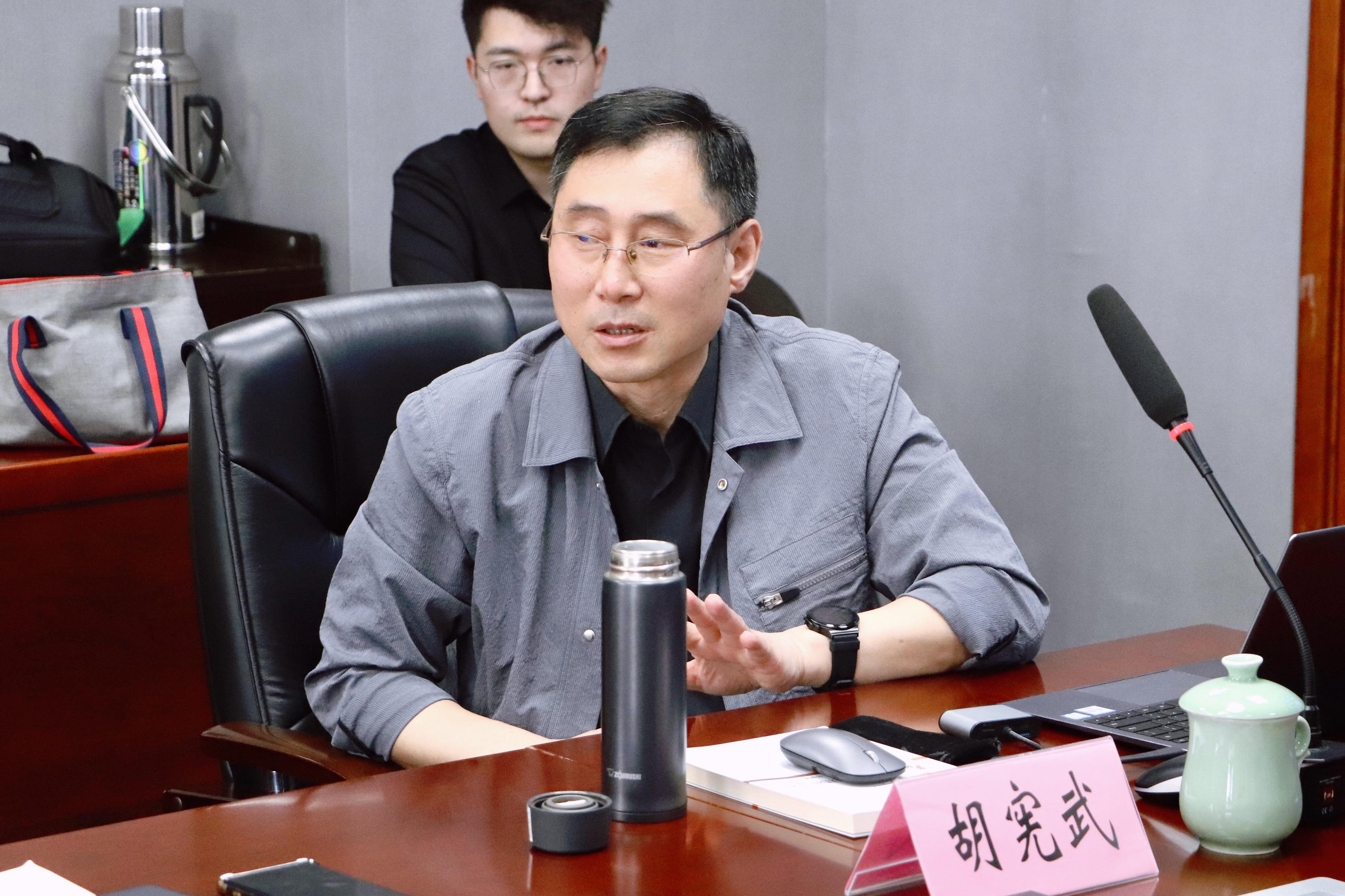 胡宪武教授.JPG