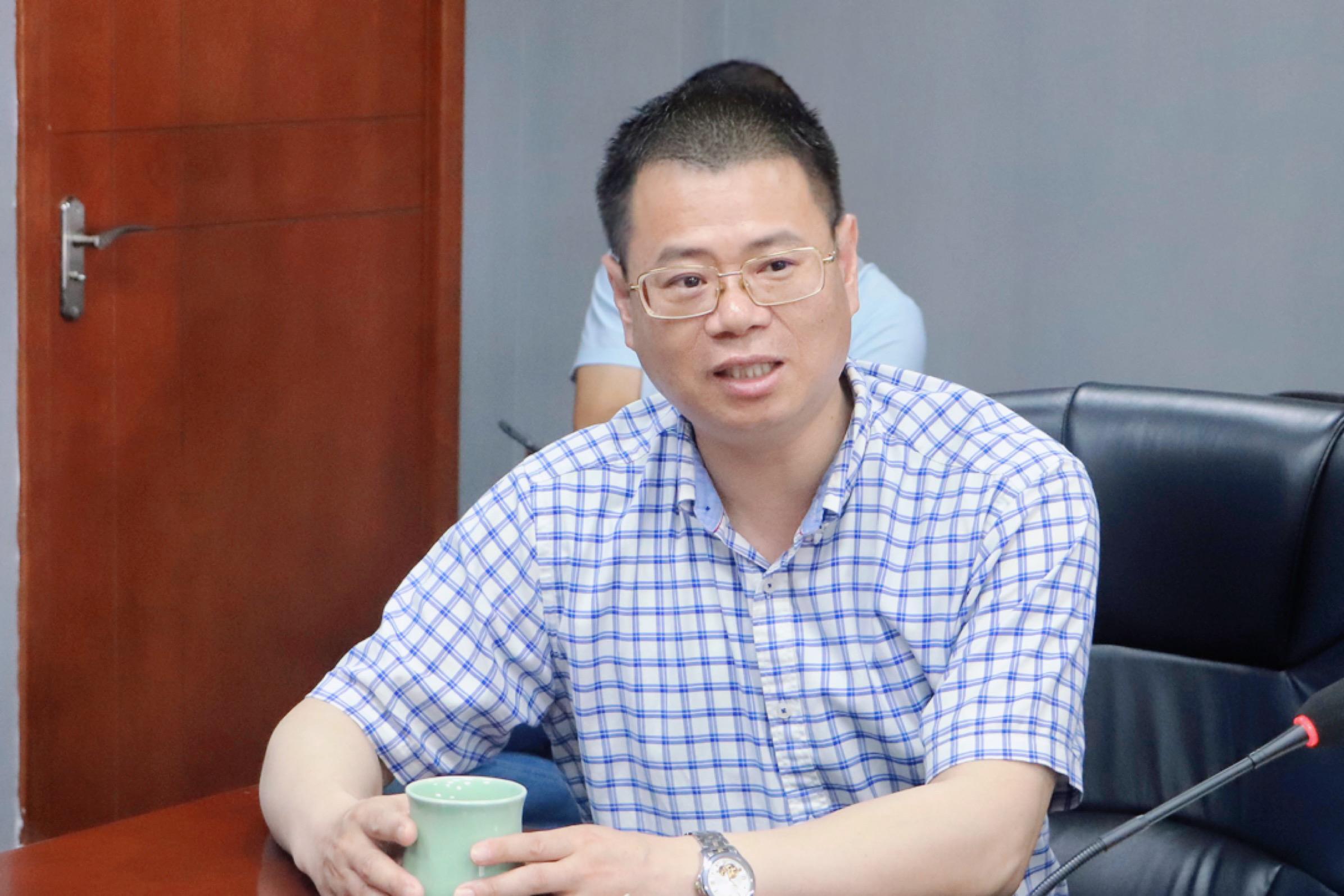 林书记.JPG