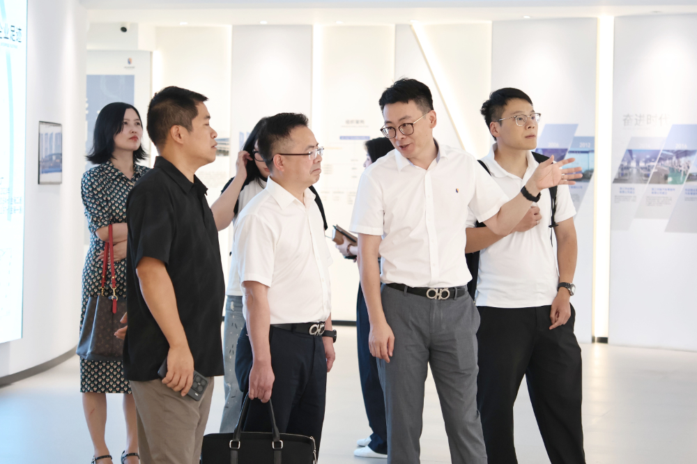 20250724温州理工经济学院来访 (6).jpg